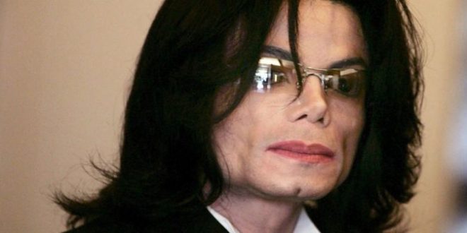 Comment Michael Jackson Est Devenu Blanc Michael Jackson: Pourquoi était-il devenu accro à la chirurgie