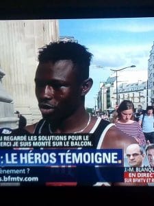 mamoudou-Gassama-immigre-malien-diaspora-sans-papier-sauve-hero-petit-garcon-france-chute-etage-enfant