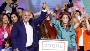 2018-06-18t003739z_2052094314_hp1ee6i01qq9b_rtrmadp_3_colombia-election_0