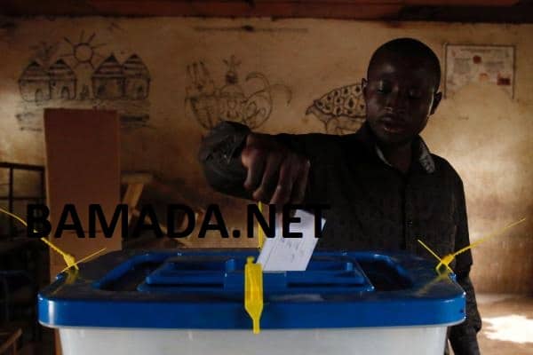 election-presidentielle-malienne-bulletin-urne-resultat-bureau-vote
