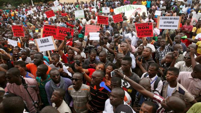 manifestation-marche-opposant-malien-colere-dictature-fraude-election-presidentielle