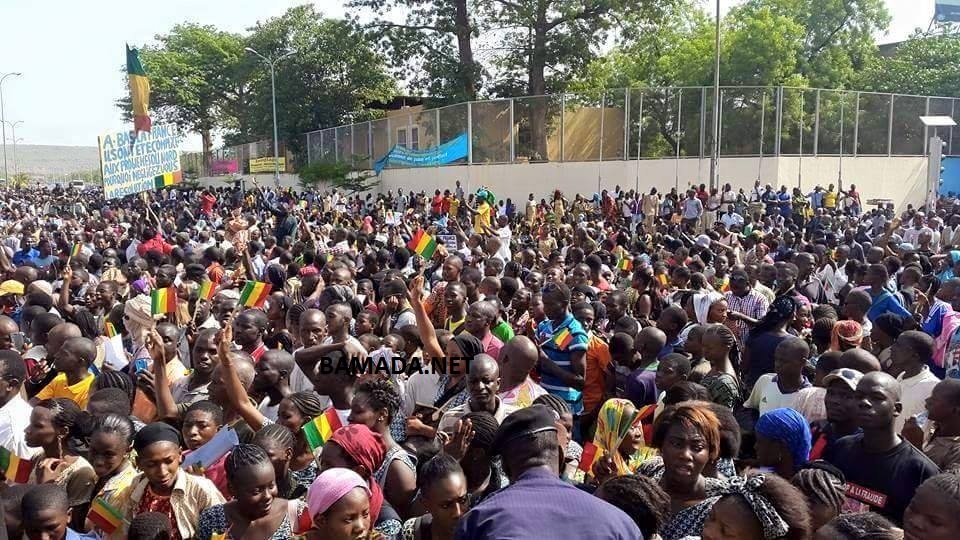 manifestation-marche-protestation-foule-liberation-nord-mali