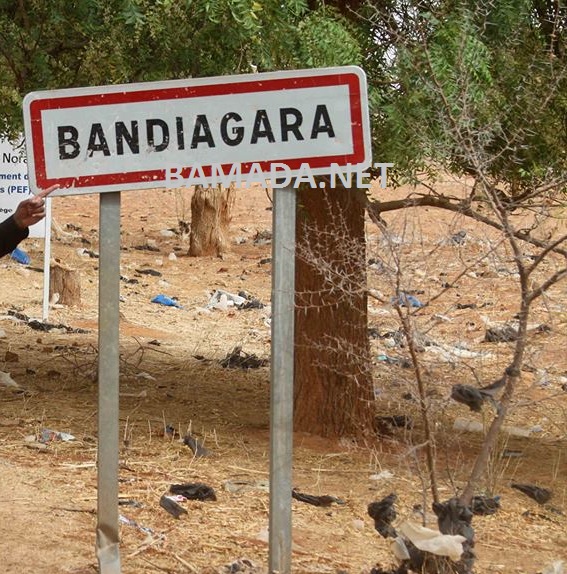 mopti-bandiagara-ville-dogon