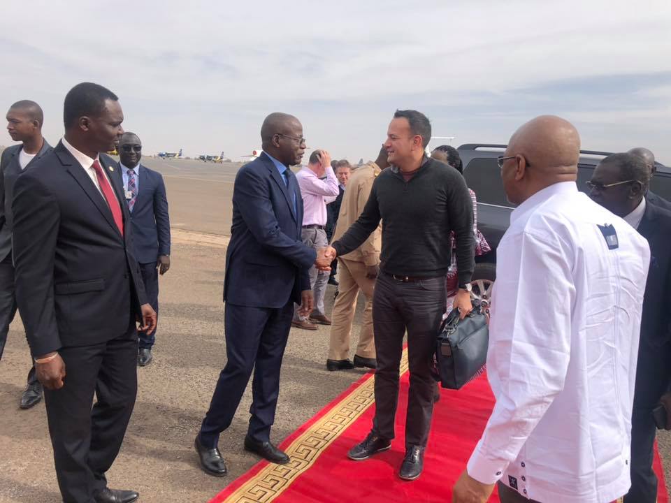soumeylou-boubeye-maiga-asma-pm-premier-ministre-malien-chef-gouvernement-leo-varadkar-irlande-visite-aeroport-bamako-senou