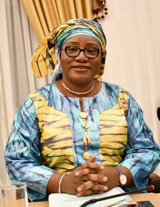 diarra-racky-talla-fonction-publique-institution-gouvernement-conseil-ministres-cabinet-palais-koulouba-reunion-conference