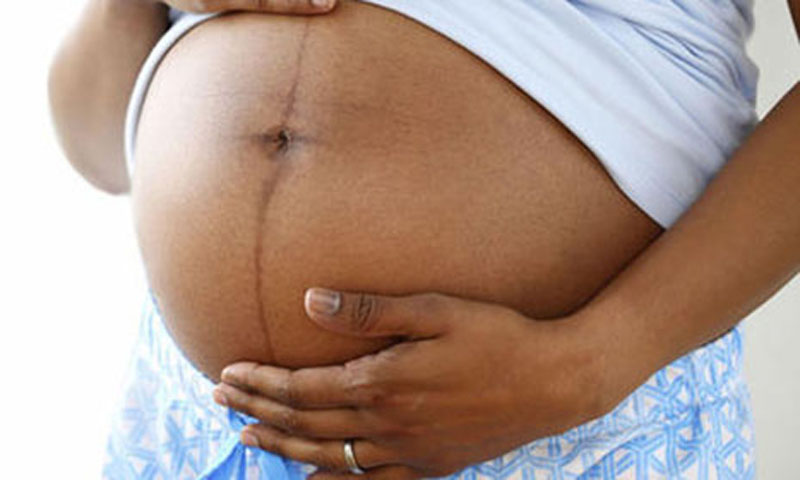 femme-enceinte-ventre-270918-800px