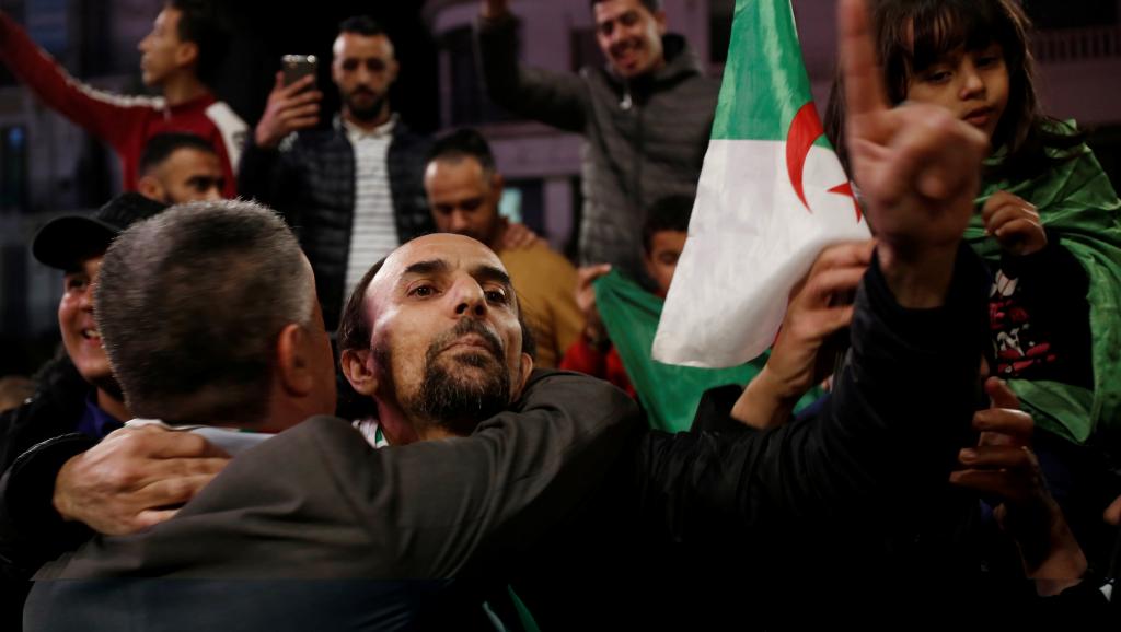 2019-04-02t211529z_594537176_rc1664a531d0_rtrmadp_3_algeria-protests_0