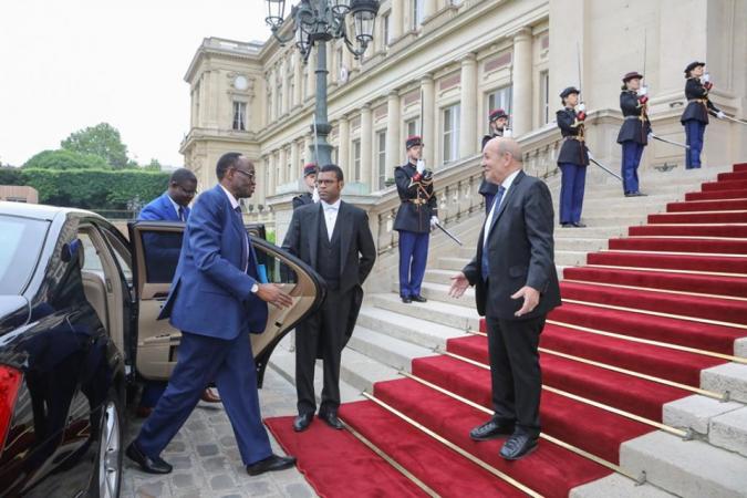 tiebile-drame-ministre-affaires-etrangeres-cooperation-internationale-visite-homologue-jean-yves-le-drian