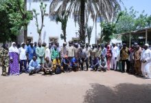 Une photo de groupe de la cérémonie d'ouverture de l'atelier. Crédit Photo: Meguetan INFOS
